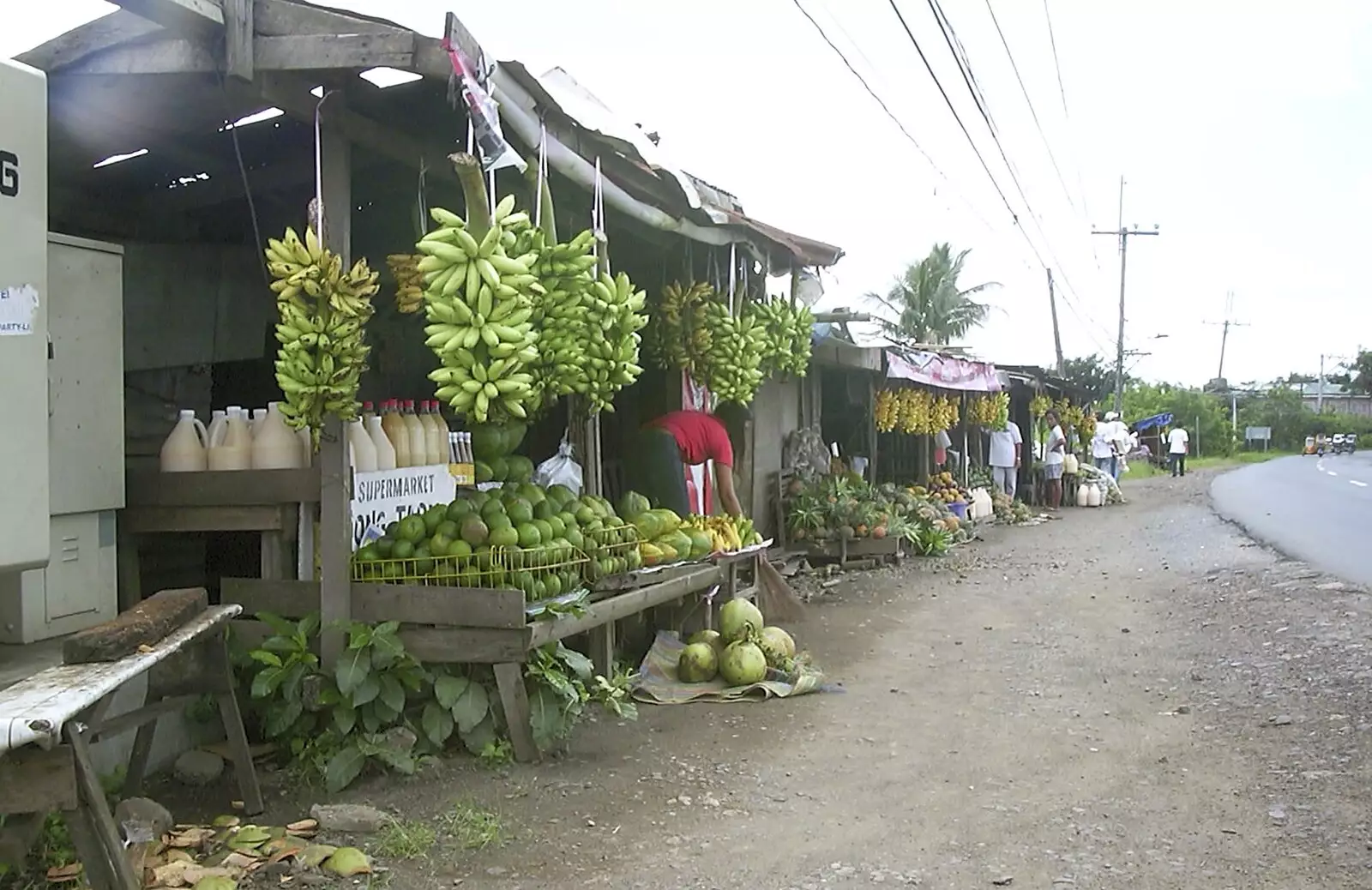 A fruit seller's shack, from A Postcard From Manila: a Working Trip, Philippines - 9th July 2004