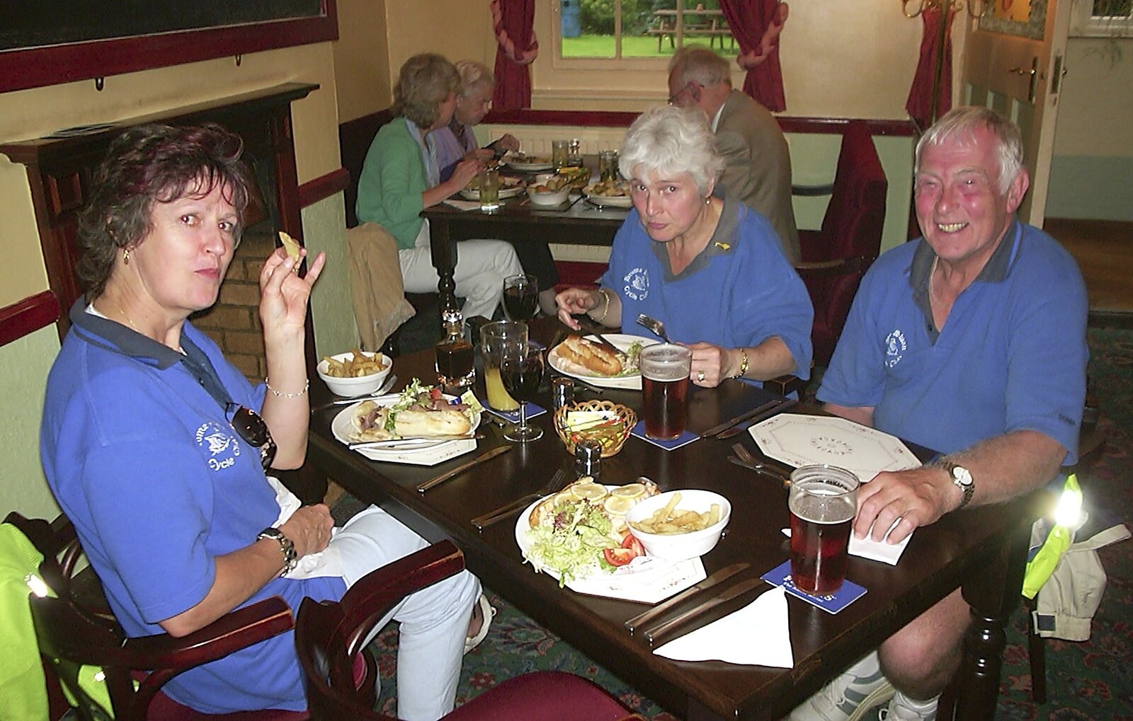 The BSCC Annual Sponsored Bike Ride, The Cottage, Thorpe St. Andrew, Norwich  - 18th July 2004: Jill and the Saga table