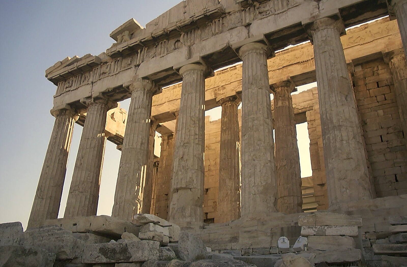 A Postcard From Athens: A Day Trip to the Olympics, Greece - 19th August 2004: The back of the Parthenon