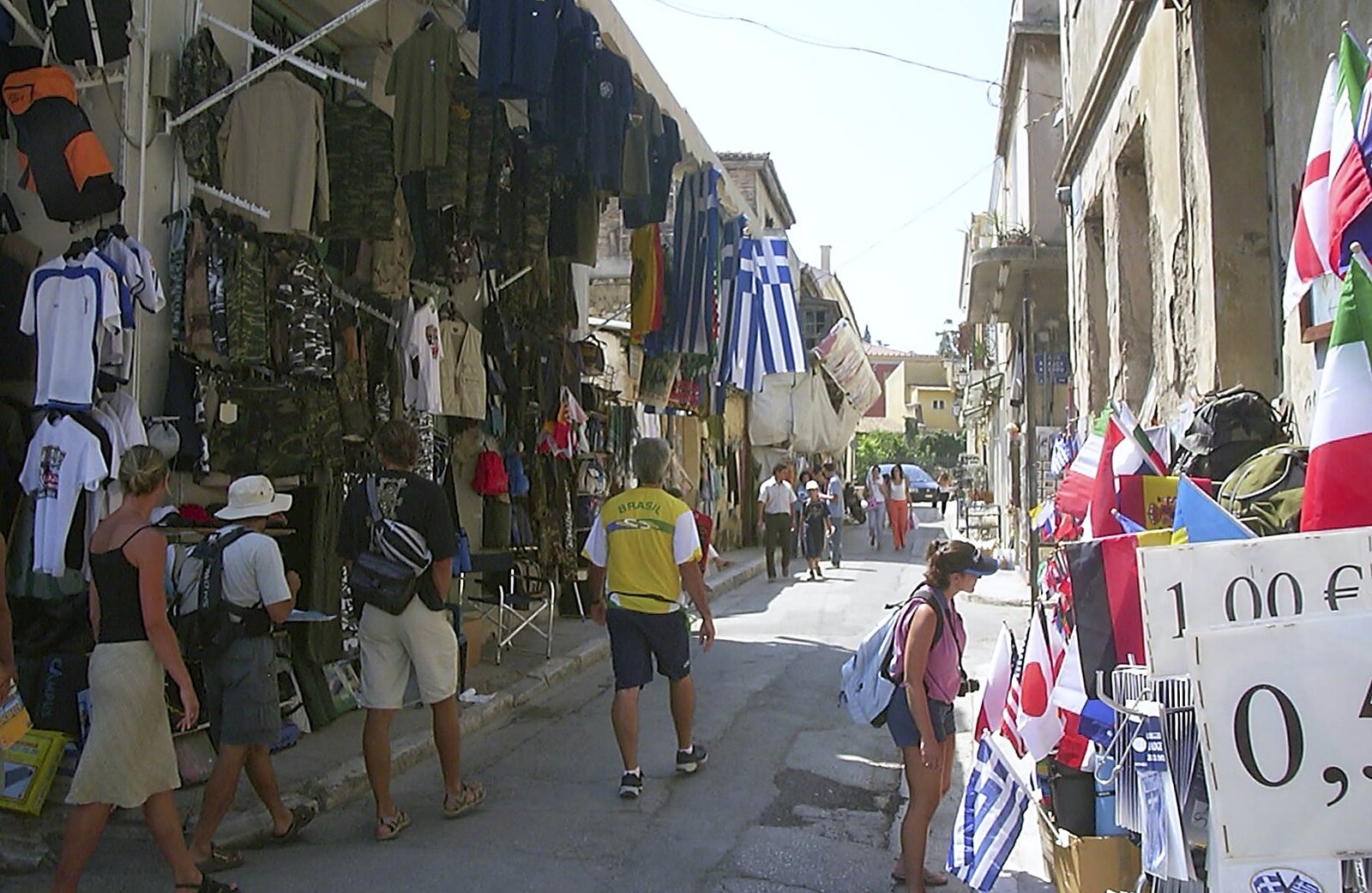 A Postcard From Athens: A Day Trip to the Olympics, Greece - 19th August 2004: Another souvenir street