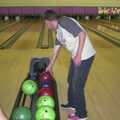 BSCC Bike Rides and Ten-Pin Bowling, Thornham and Norwich - 18th September 2004, The Boy Phil picks a ball up