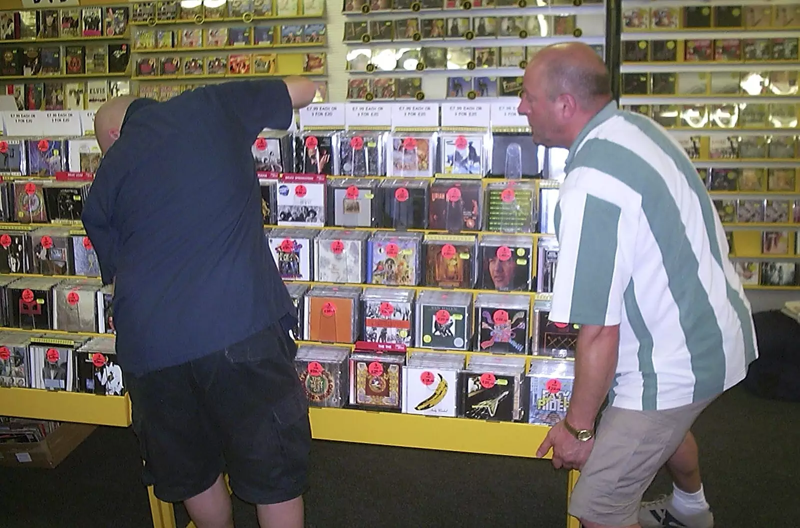 Mark and Wes move the CD shelves back, from Mark Joseph at Revs, and the BSCC at Hoxne and Wortham - 30th September 2004