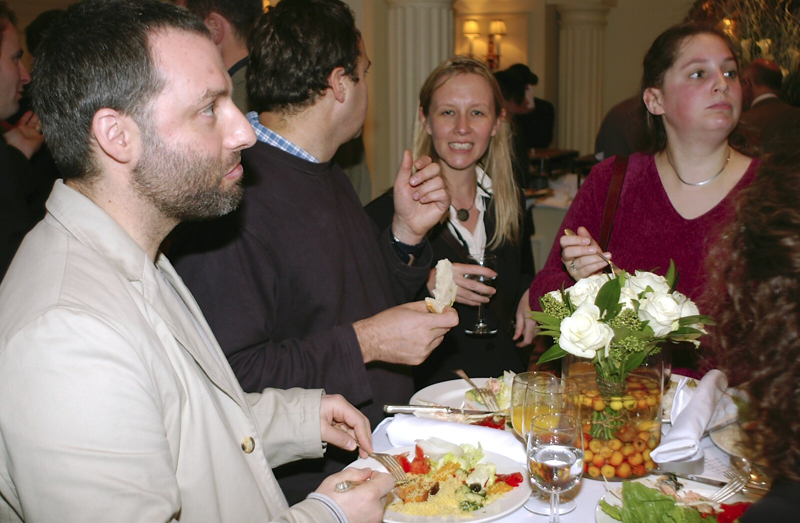 Craig and the gang eat from Qualcomm Europe All-Hands, Berkeley Hotel, Knightsbridge - 18th November 2004