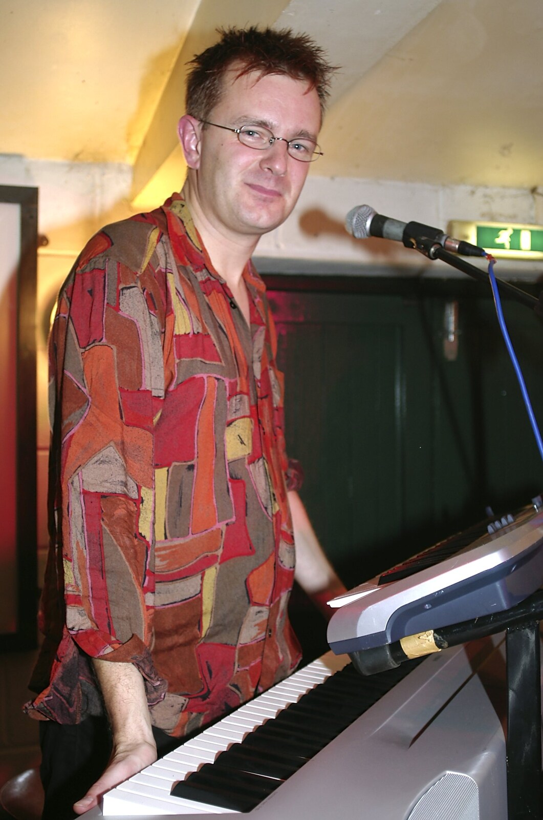 Nosher at his keyboards from The BBs' Last-Ever Gig at The Cider Shed, Banham, Norfolk - 19th November 2004