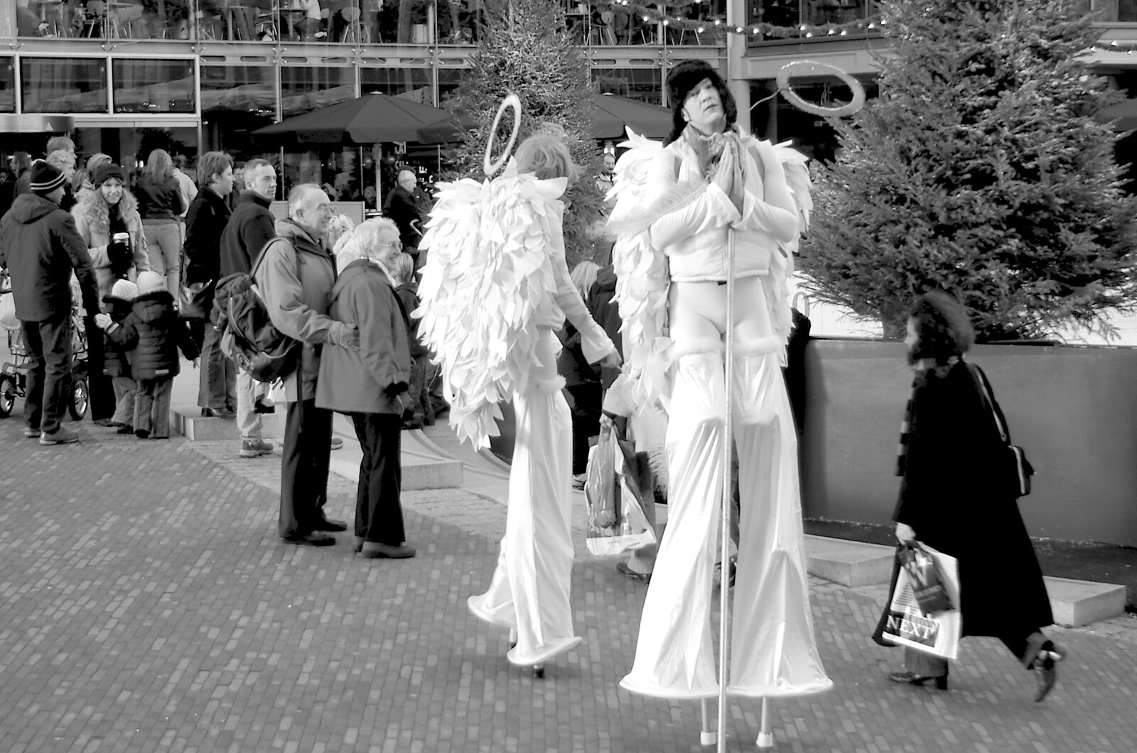 Another prayer from a stilted angel from Christmas Shopping and a Carol Service, Norwich and Thrandeston - 19th December 2004