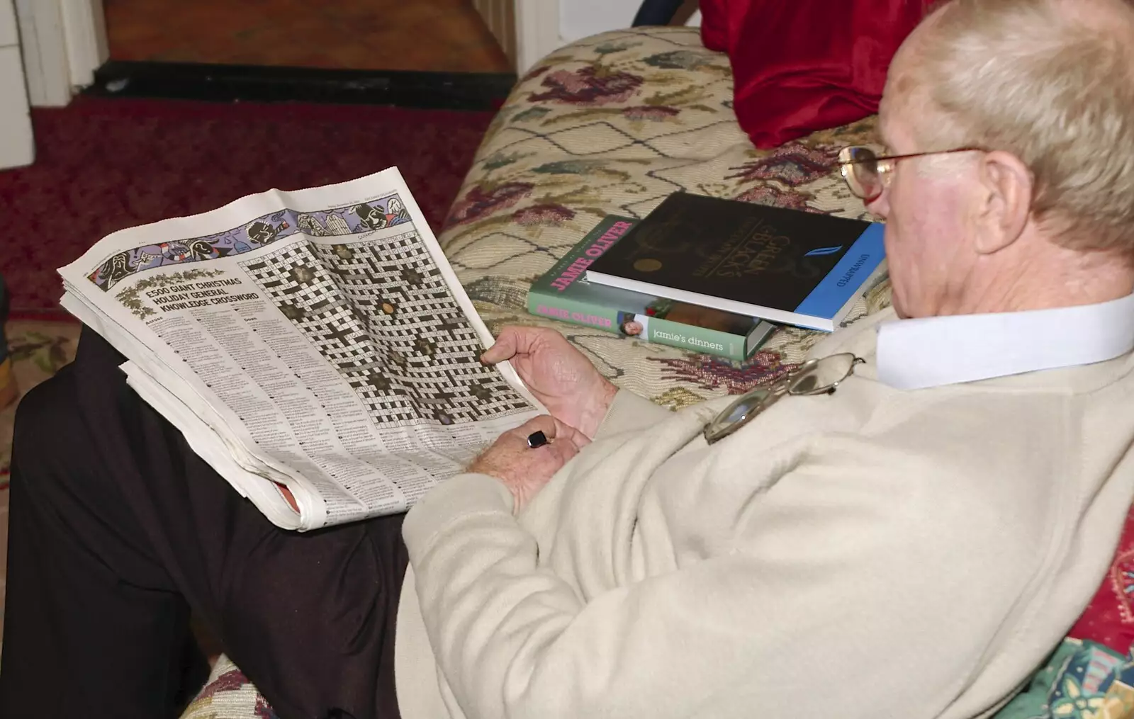 The Old Man does the crossword, from A Day with Sis, Matt and the Old Man, Saxmundham, Suffolk - 28th December 2004