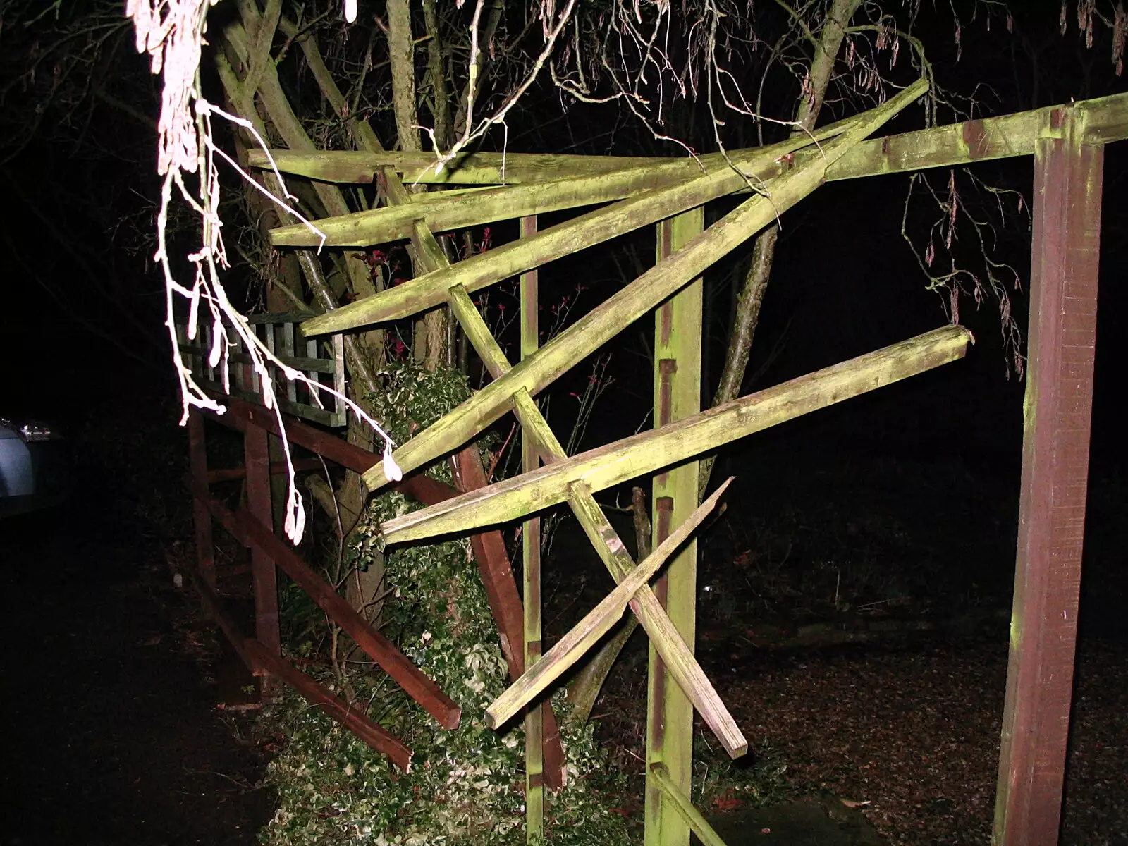 The wrecked fence, from A Swan Car Crash and the End of Trigenix, Brome and Cambridge - 31st January 2005