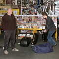 Mark packs up as Wes has a chat, The Green Dragon, Mark Joseph at Revs, and The BBs, Cambridge and Diss  - 16th February 2005