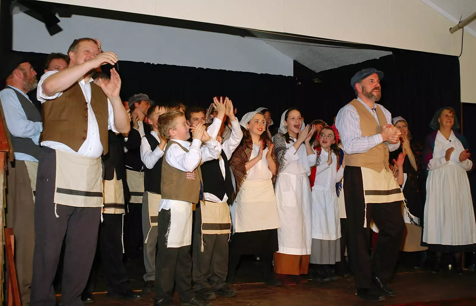 A curtain call, from Fiddler on the Roof and a Railway Inn Quiz, Gislingham and Mellis, Suffolk - 17th February 2005