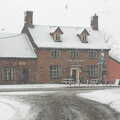 The Swan in the snow, Wendy Leaves "The Lab" and a Snow Day, Cambridge and Brome - 25th February 2005