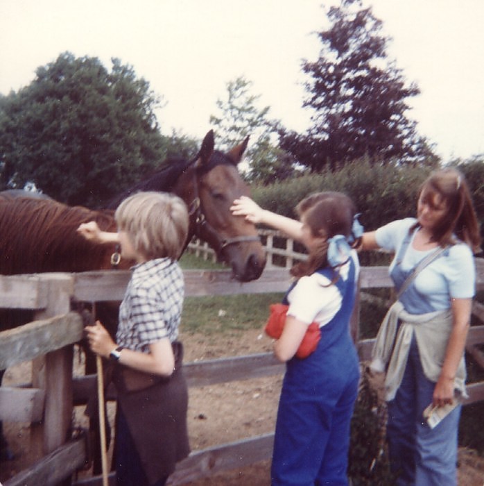Nosher's Family History - 1980-1985: We meet some horses somewhere
