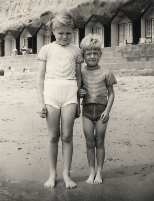 Nosher's Family History - 1880-1955: Janet and Neil, at Bournemouth or Southbourne, circa 1955