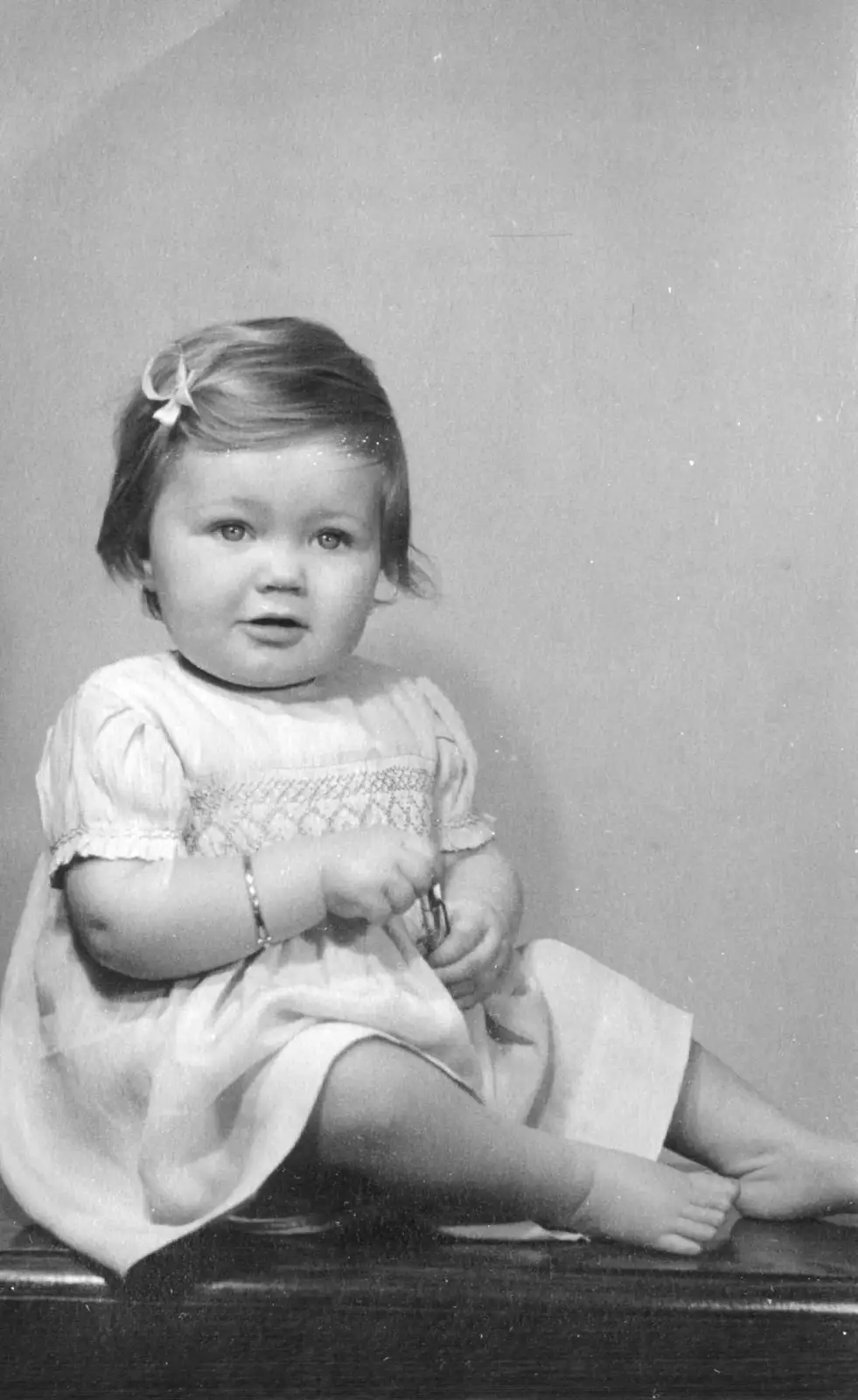 A mystery baby, possibly Janet, from Nosher's Family History - 1880-1955