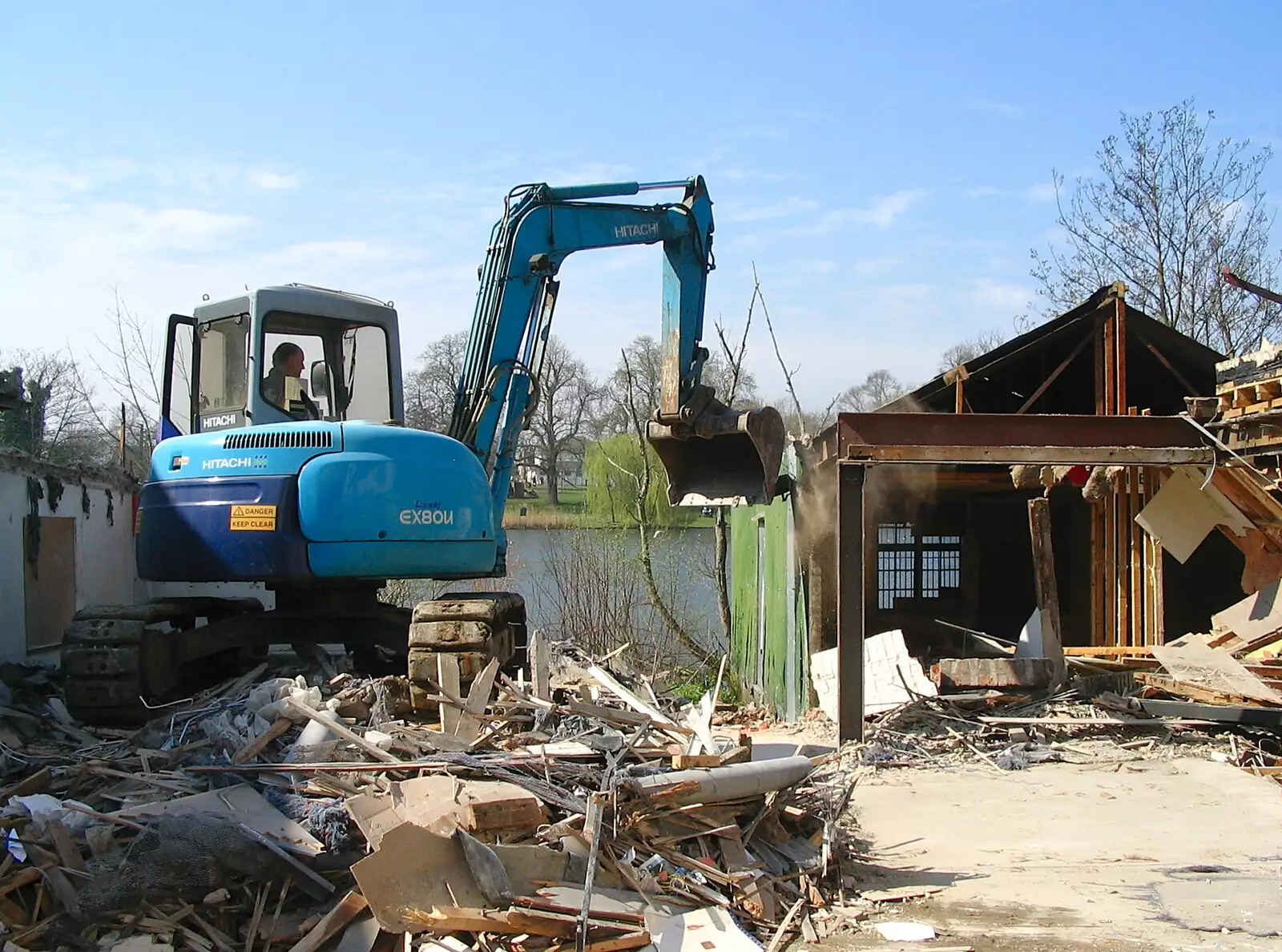 A digger picks off corrugated iron with precision, from The SCC Social Club and the  Demolition of Diss Publishing, Ipswich and Diss - 2nd April 2005