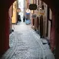 An interesting archway leads off to an alleway, A Postcard From Stockholm: A Working Trip to Sweden - 24th April 2005