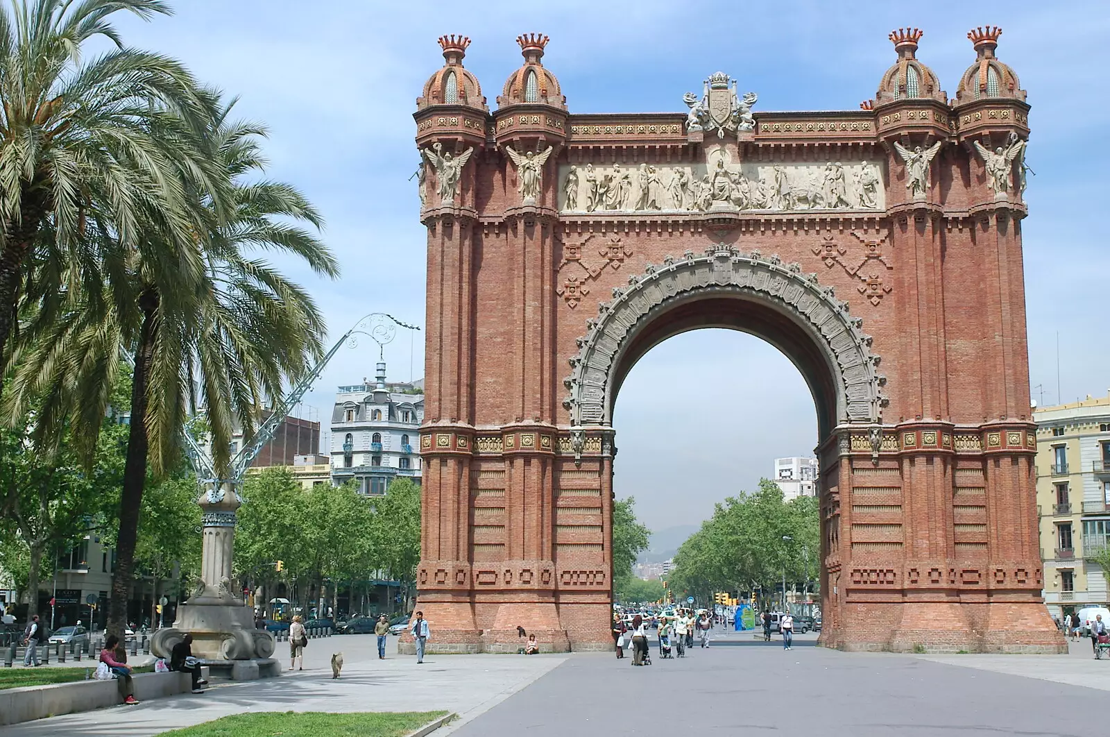 The Arc de Triomf, from A Trip to Barcelona, Catalunya, Spain - 29th April 2005