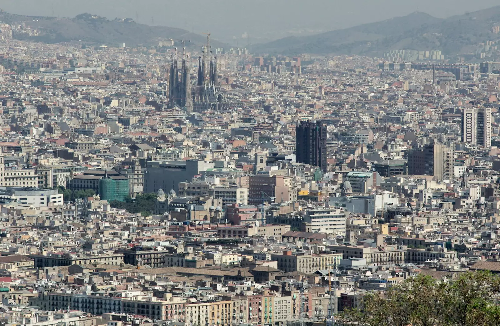 View over Barcelona with La Sagrada Família, from Montjuïc and Sant Feliu de Guíxols, Barcelona, Catalunya - 30th April 2005