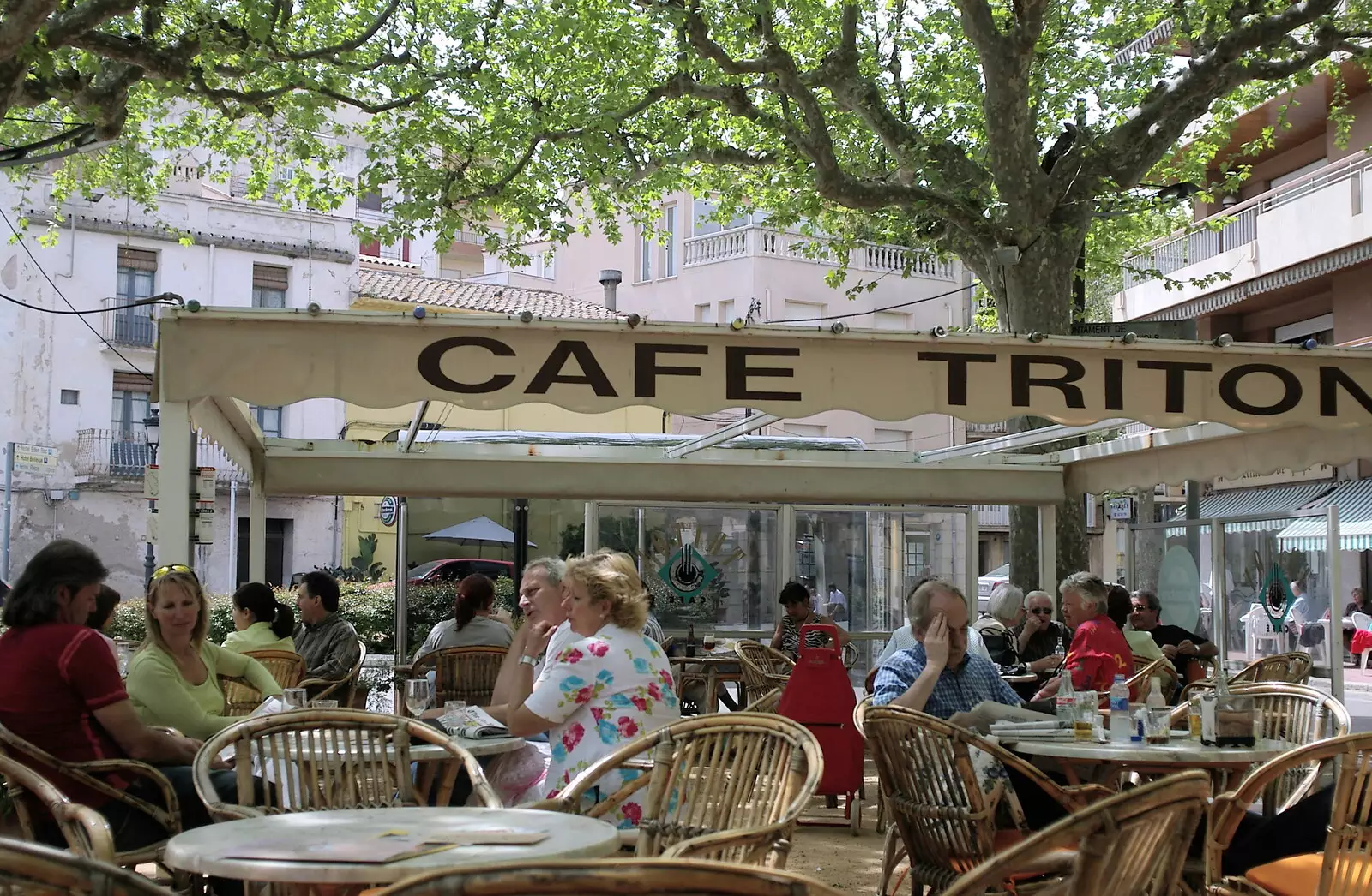 We're at the Café Triton, from Montjuïc and Sant Feliu de Guíxols, Barcelona, Catalunya - 30th April 2005