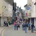 Mere Street on a Saturday morning, BSCC Bike Rides and Fun With Diffraction Gratings, Gissing and Diss - 26th May 2005