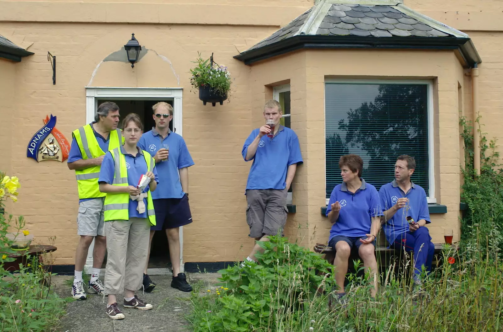 More of the gang outside the Star, from The BSCC Charity Bike Ride, Walberswick, Suffolk - 9th July 2005