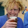 Wavy catches up on beer, The BSCC Charity Bike Ride, Walberswick, Suffolk - 9th July 2005
