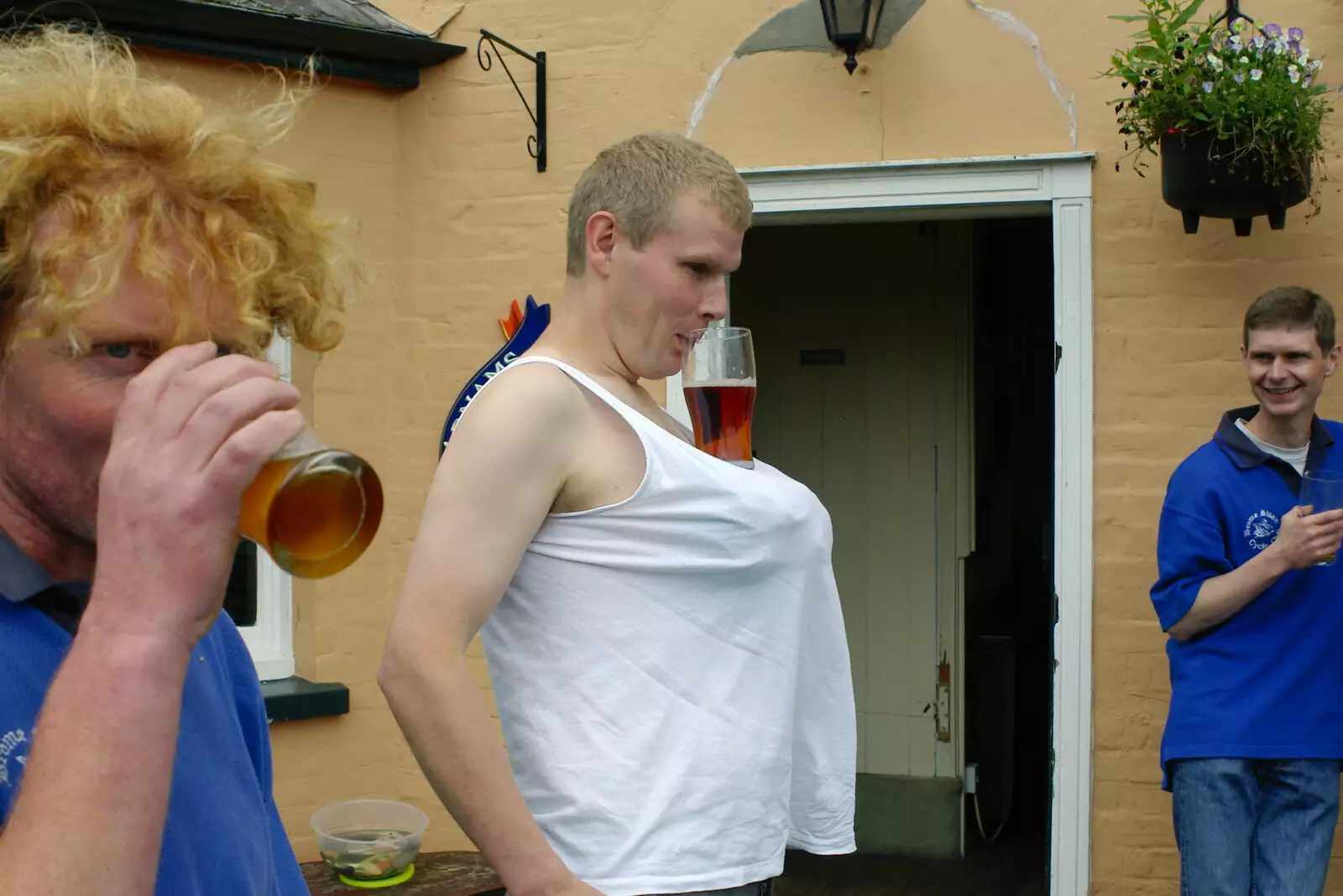 Bill manages to balance a pint on his 'breasts', from The BSCC Charity Bike Ride, Walberswick, Suffolk - 9th July 2005