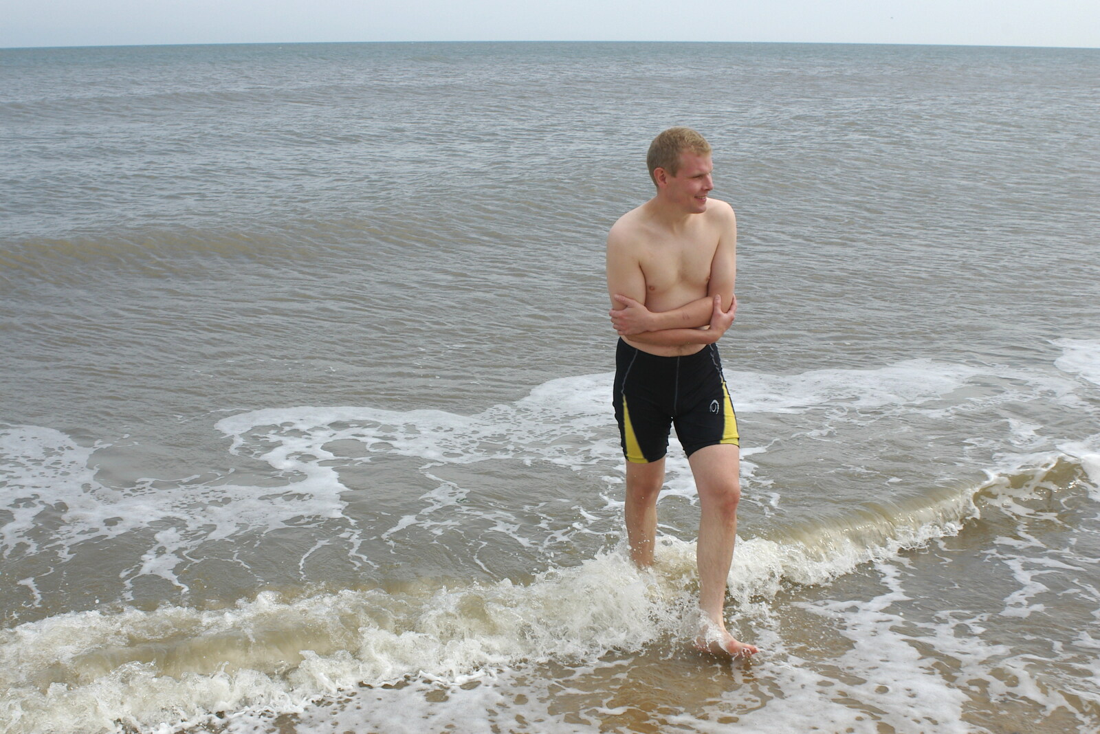 Bill finds the sea a bit cold from The BSCC Charity Bike Ride, Walberswick, Suffolk - 9th July 2005
