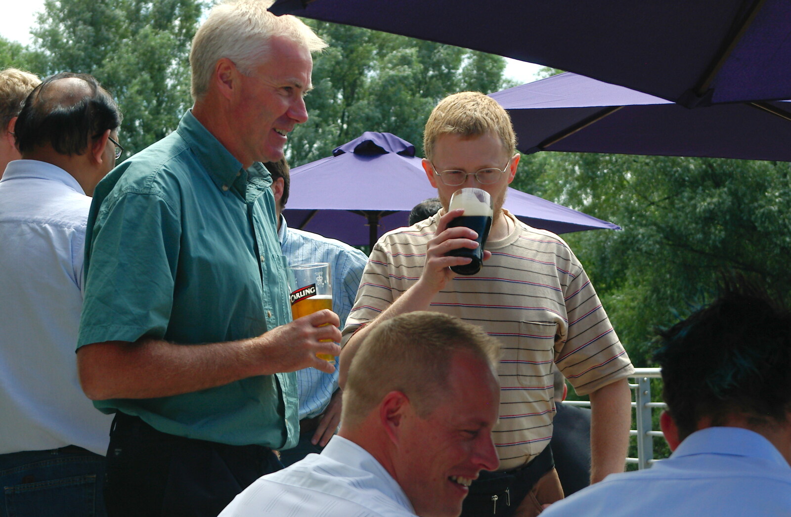 Steve Hunt's got a beer from Steve Ives' Leaving Lunch, Science Park, Cambridge - 11th July 2005