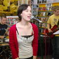 More singing, Richard Panton's Van and Alex Hill at Revolution Records, Diss and Cambridge - 29th July 2005