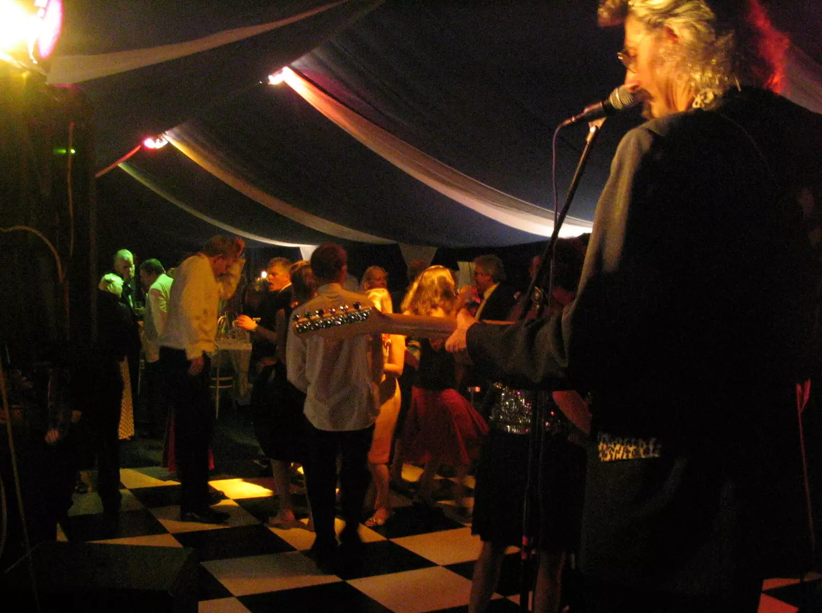 A view from behind Rob , from The BBs Play Bressingham, Norfolk - 3rd September 2005