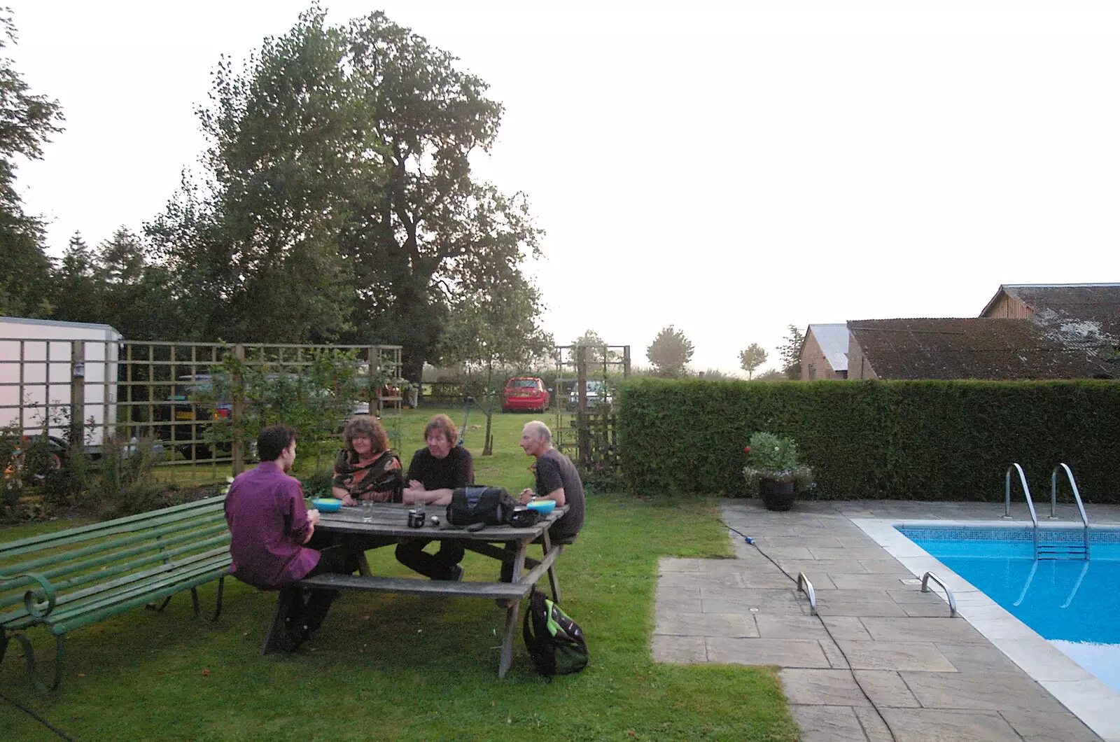 The band hangs out in the garden, from The BBs Play Bressingham, Norfolk - 3rd September 2005