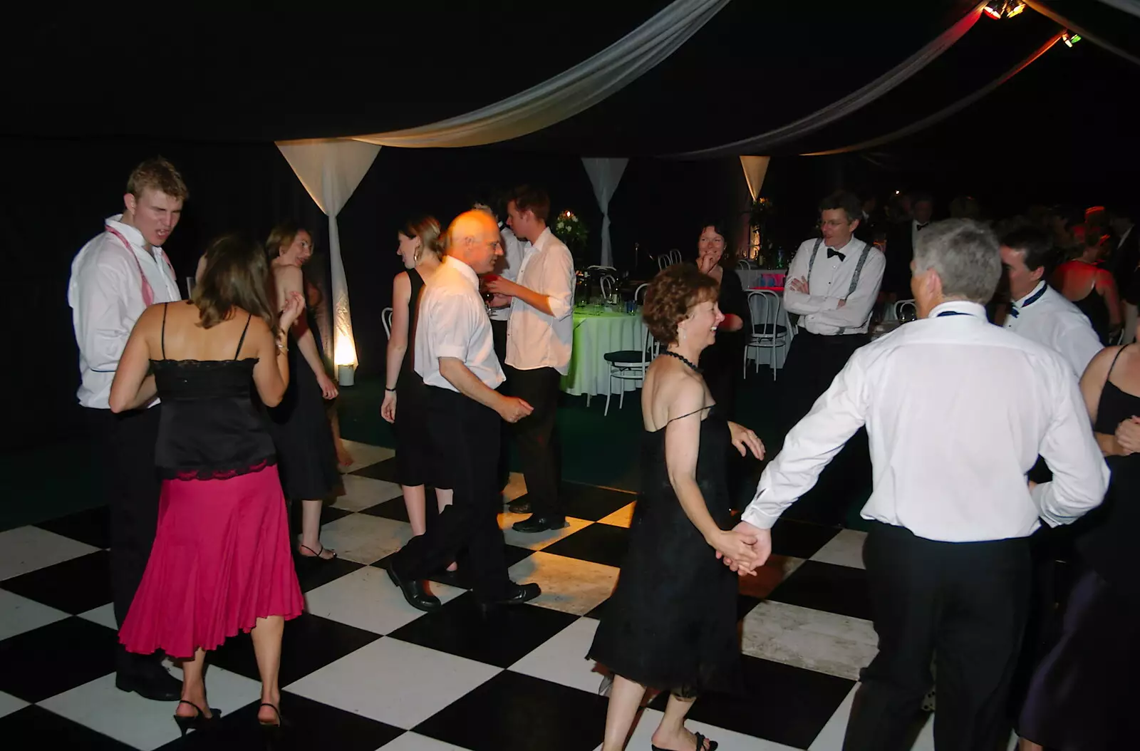 More wedding dancing, from The BBs Play Bressingham, Norfolk - 3rd September 2005