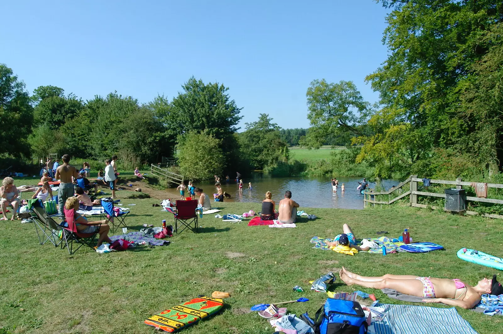 The crowds at the river, from Picnic at the Heath, Knettishall, Norfolk - 4th September 2005