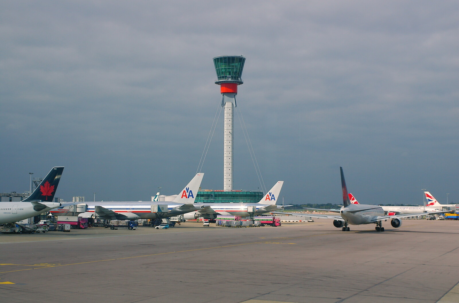 A bunch of heavies under Heathrow control tower from San Diego Four, California, US - 22nd September 2005