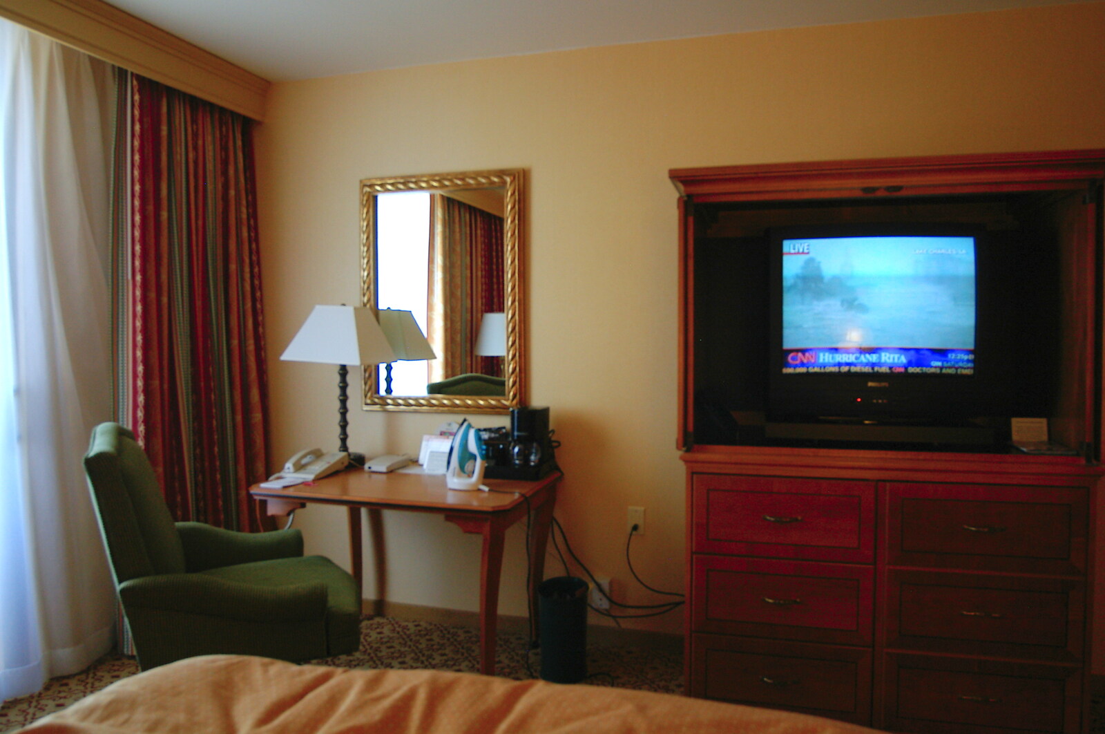 Nosher's room, with hurricane Rita on TV from San Diego Four, California, US - 22nd September 2005