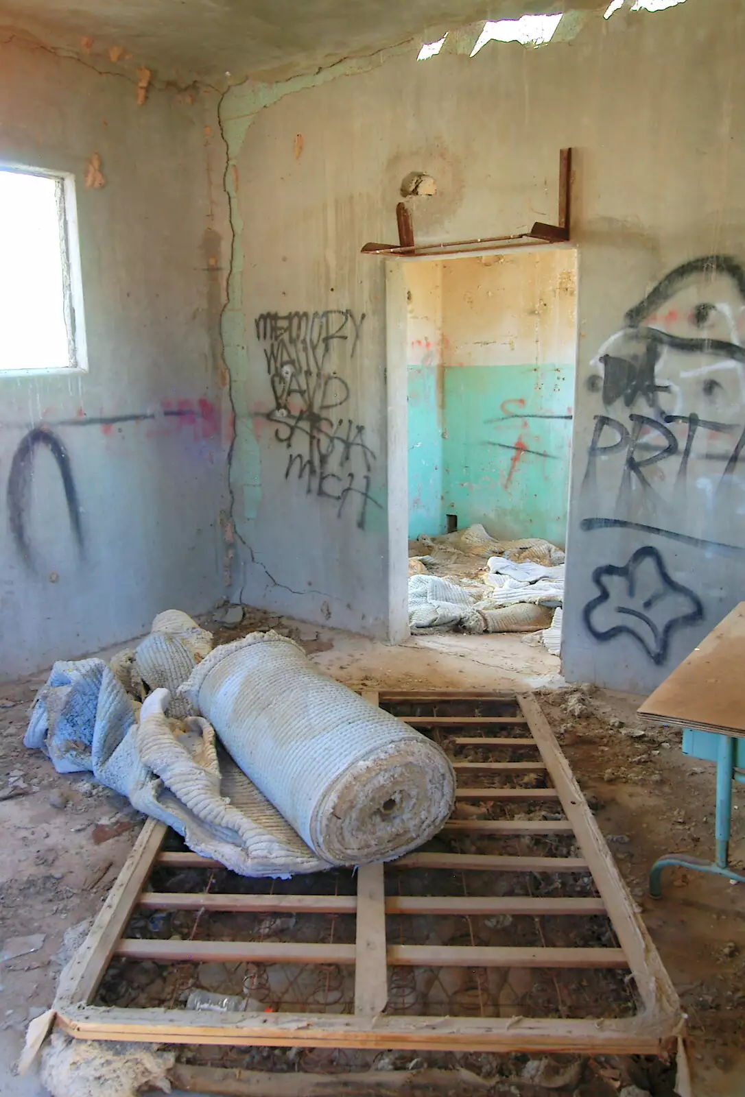 Inside the dairy, from California Desert: El Centro, Imperial Valley, California, US - 24th September 2005