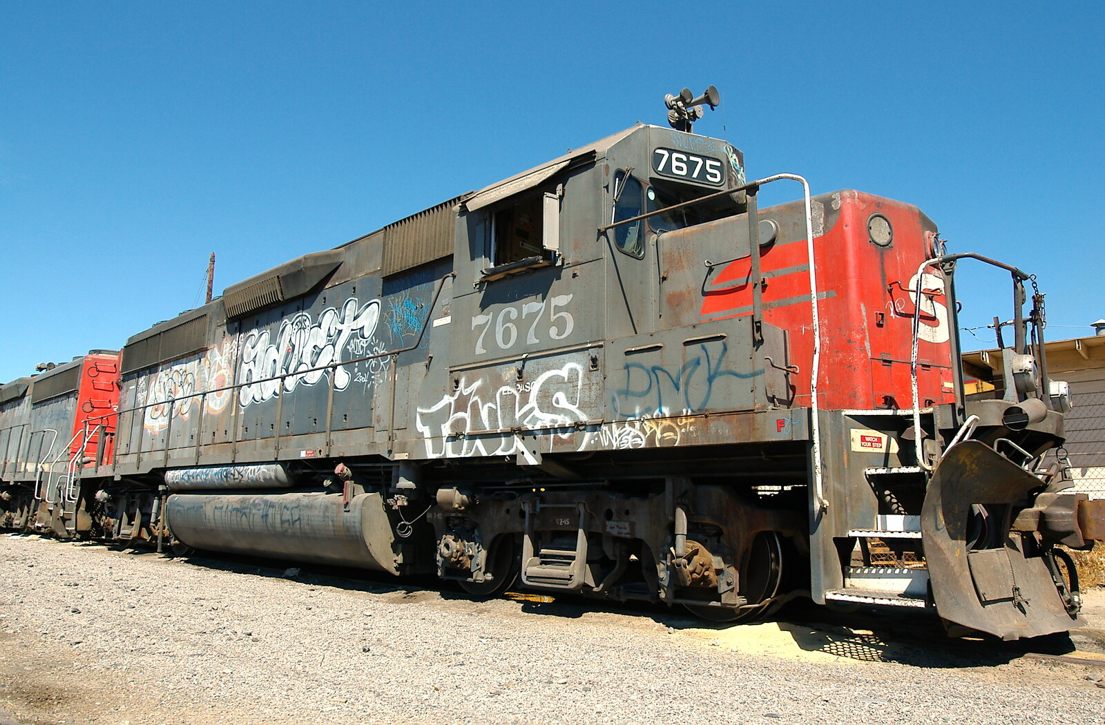 Loco 7675 - a big lump of metal from California Desert: El Centro, Imperial Valley, California, US - 24th September 2005