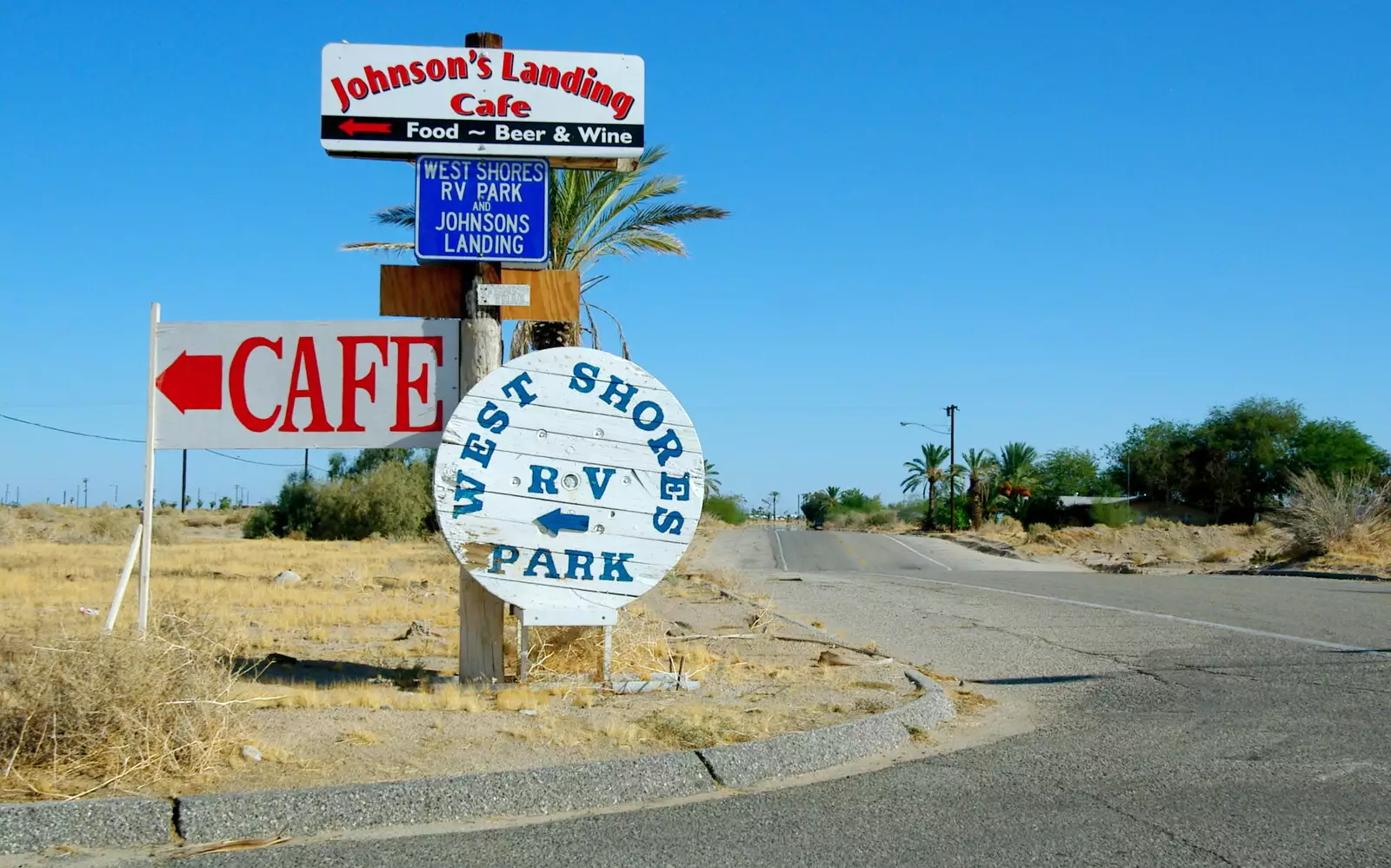 West Shores RV Park and Johnson's Landing café, from California Desert 2: The Salton Sea and Anza-Borrego to Julian, California, US - 24th September 2005