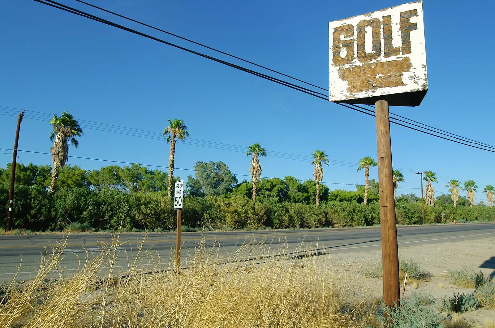 Old sign and palm trees on S22, Borrego Springs, from California Desert 2: The Salton Sea and Anza-Borrego to Julian, California, US - 24th September 2005