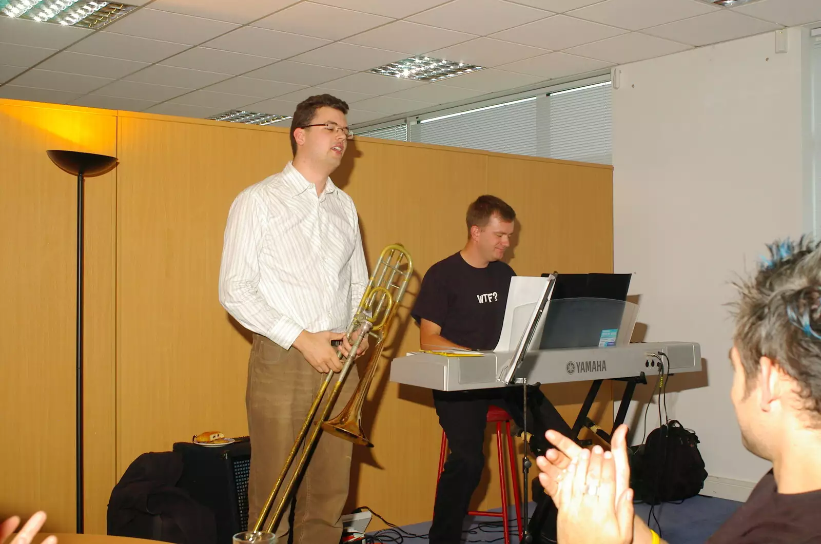 Dave and Nosher play some tunes, from Dave Read Leaves The Lab, Diss Publishing, The BBs and Murder, Diss and Cambridge - 7th October 2005