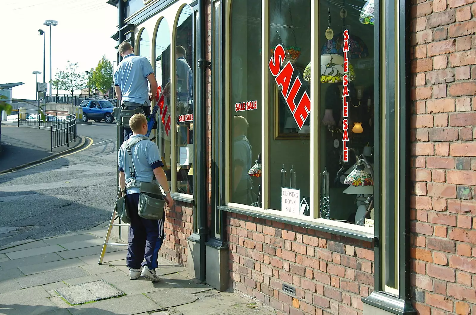 Window cleaners in action, from A Trip Around Macclesfield and Sandbach, Cheshire - 10th September 2005