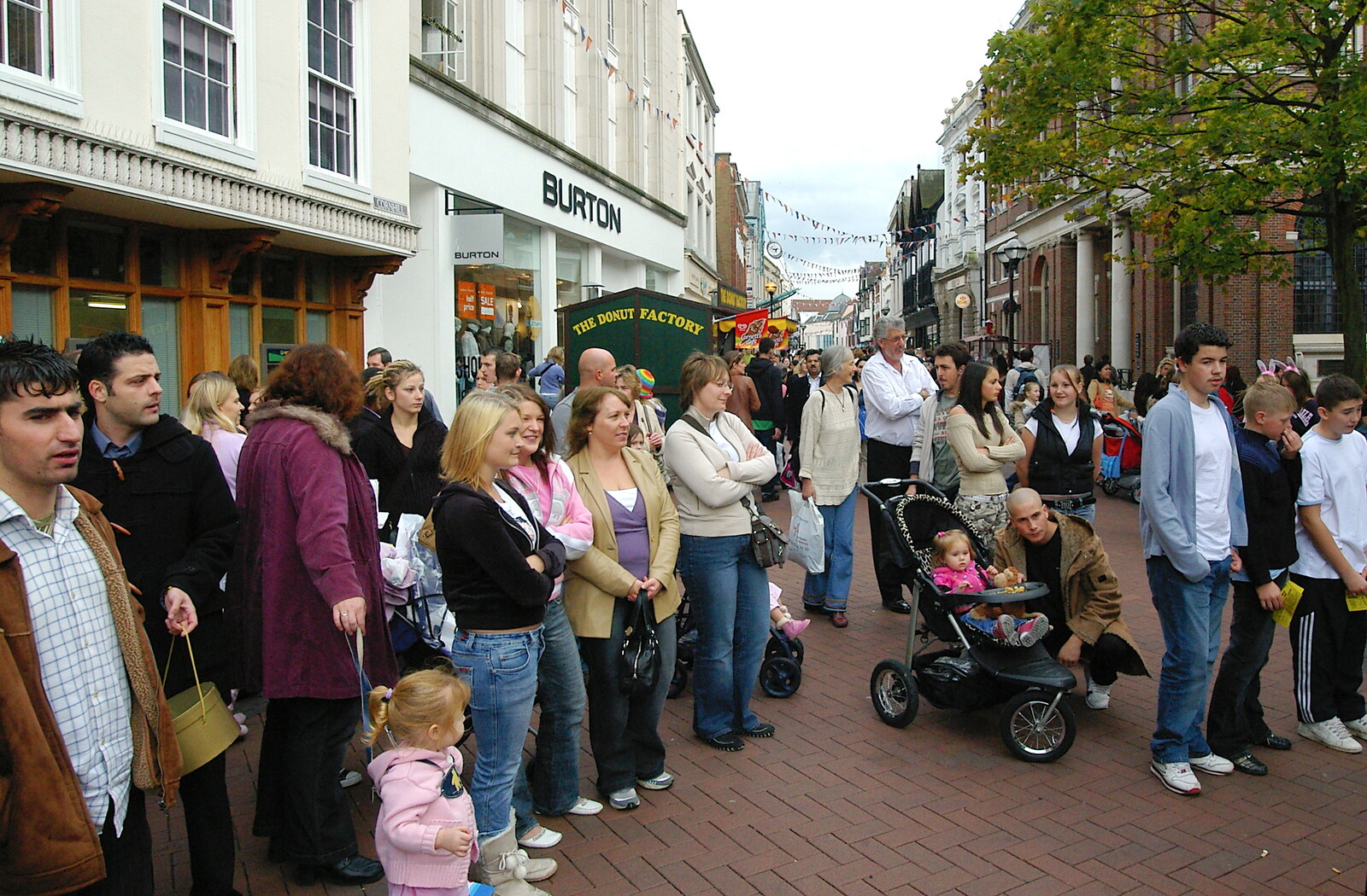 Suffolk County Council Dereliction, and Cotton Flamenco, Suffolk - 22nd October 2005: Crowds outside Burton in Ipswich
