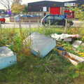 Disused Cambridge Railway, Milton Road, Cambridge - 28th October 2005, An abandonned bed and a heap of rubbish. Nice.