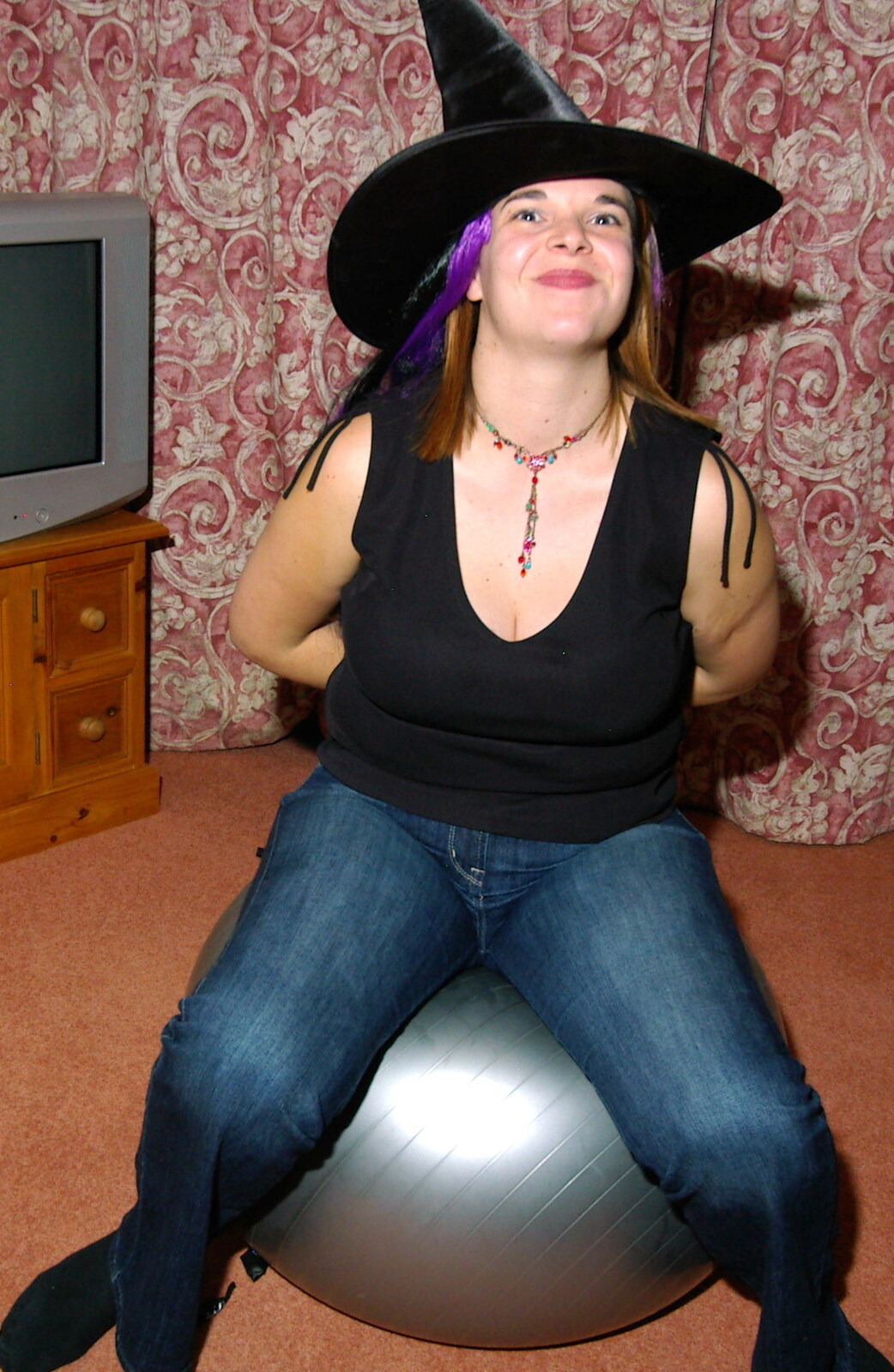 Jen with a witch's hat from Jen's Hallowe'en Party and Sazzle's Leaving Do, Mission Road, Diss - 28th October 2005