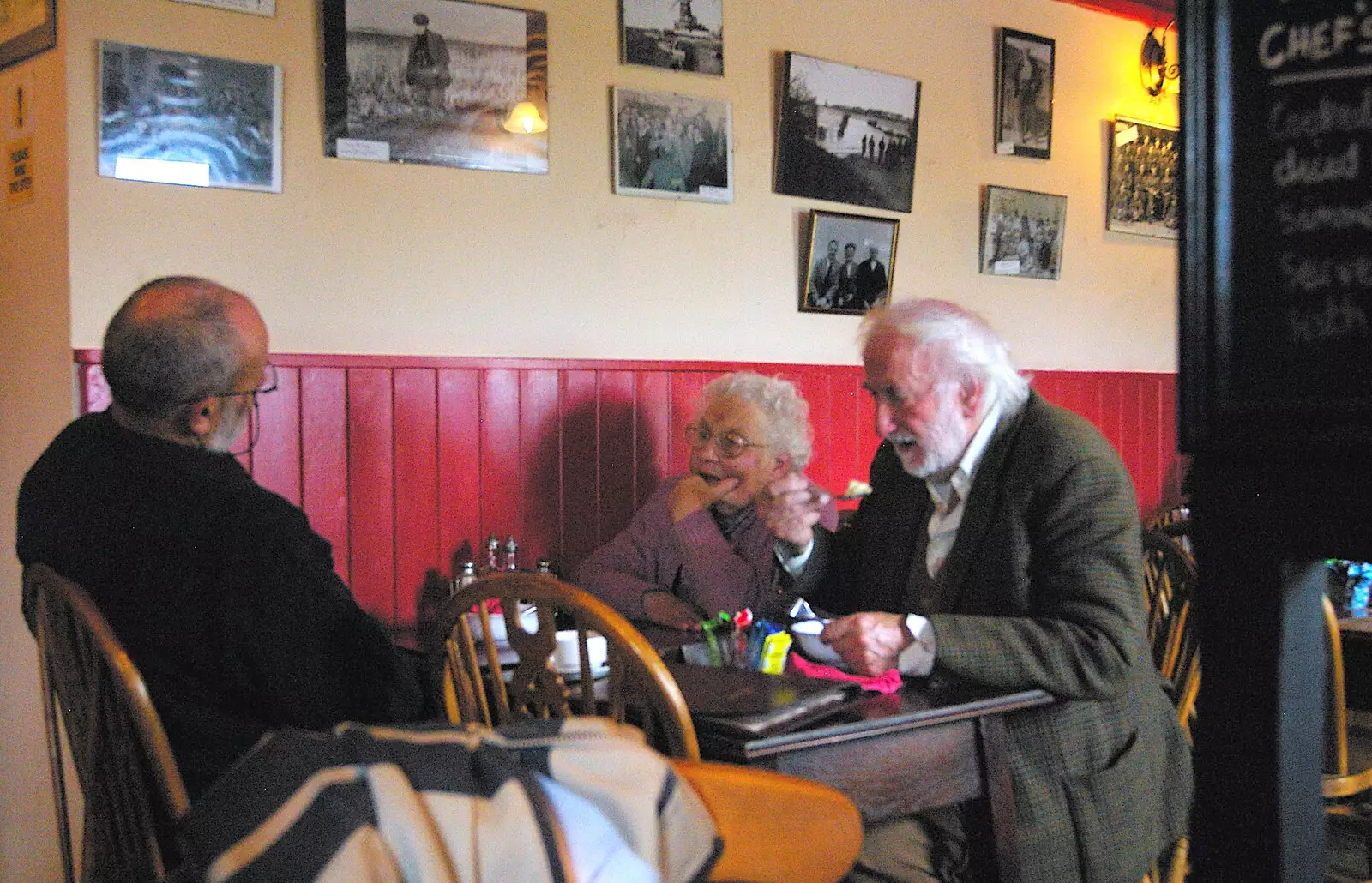 Punters in the Three Swallows, from Mother, Mike and the Stiffkey Light Shop, Cley and Holkham - 6th November 2005