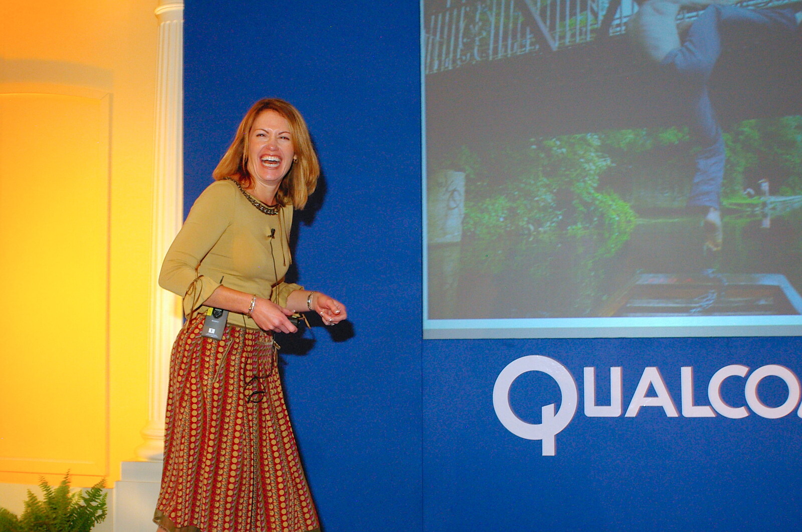 Peggy shows off some of the punting photos from Qualcomm Europe All-Hands at the Berkeley Hotel, London - 9th November 2005