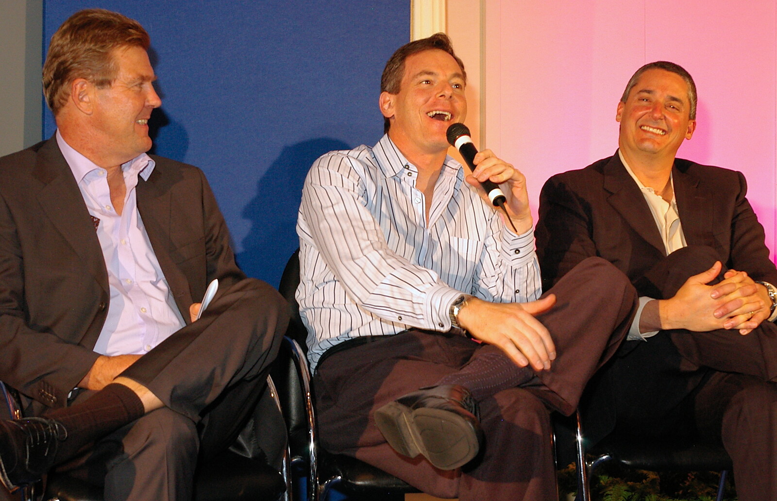 There's a Q&A session from Qualcomm Europe All-Hands at the Berkeley Hotel, London - 9th November 2005