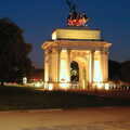The Wellington Memorial on Hyde Park Corner, Qualcomm Europe All-Hands at the Berkeley Hotel, London - 9th November 2005