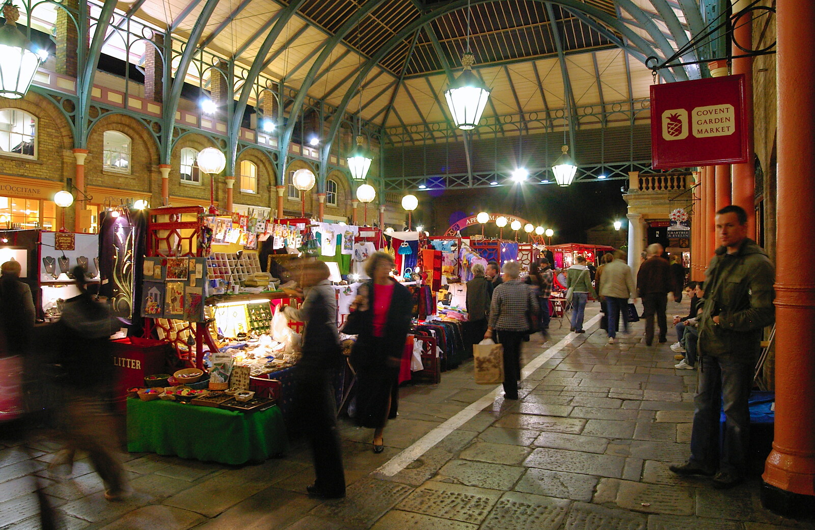Covent Garden market from Qualcomm Europe All-Hands at the Berkeley Hotel, London - 9th November 2005