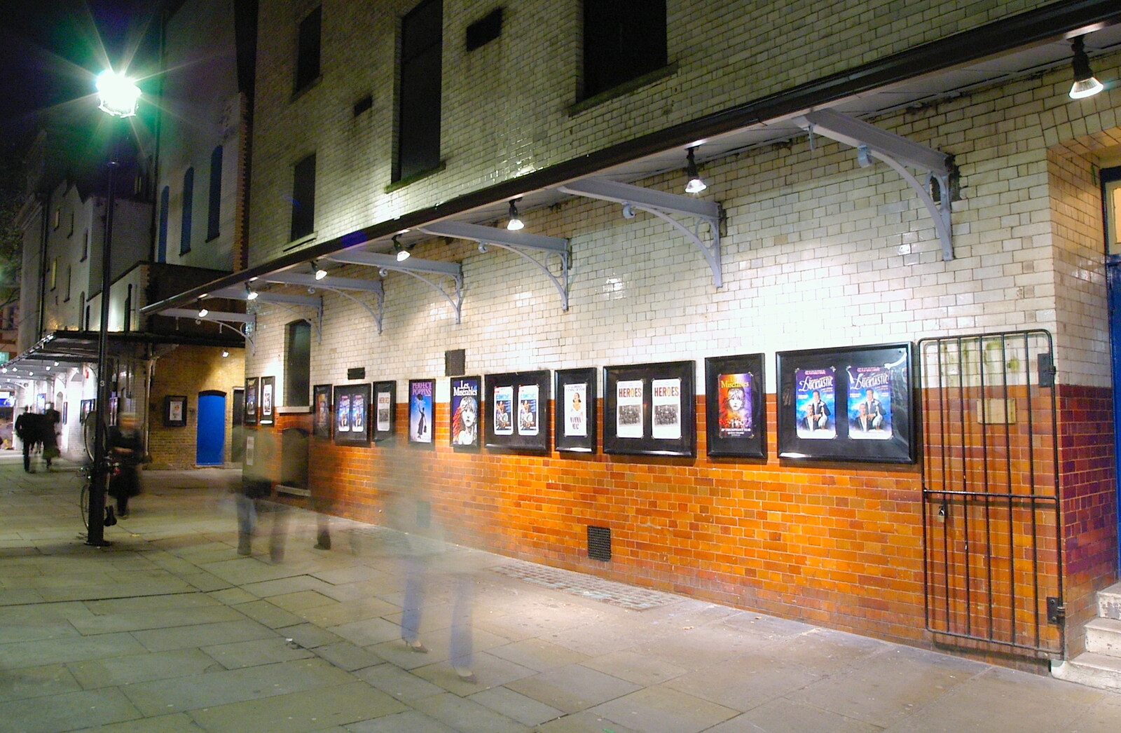 Outside a theatre near Leicester Square from Qualcomm Europe All-Hands at the Berkeley Hotel, London - 9th November 2005